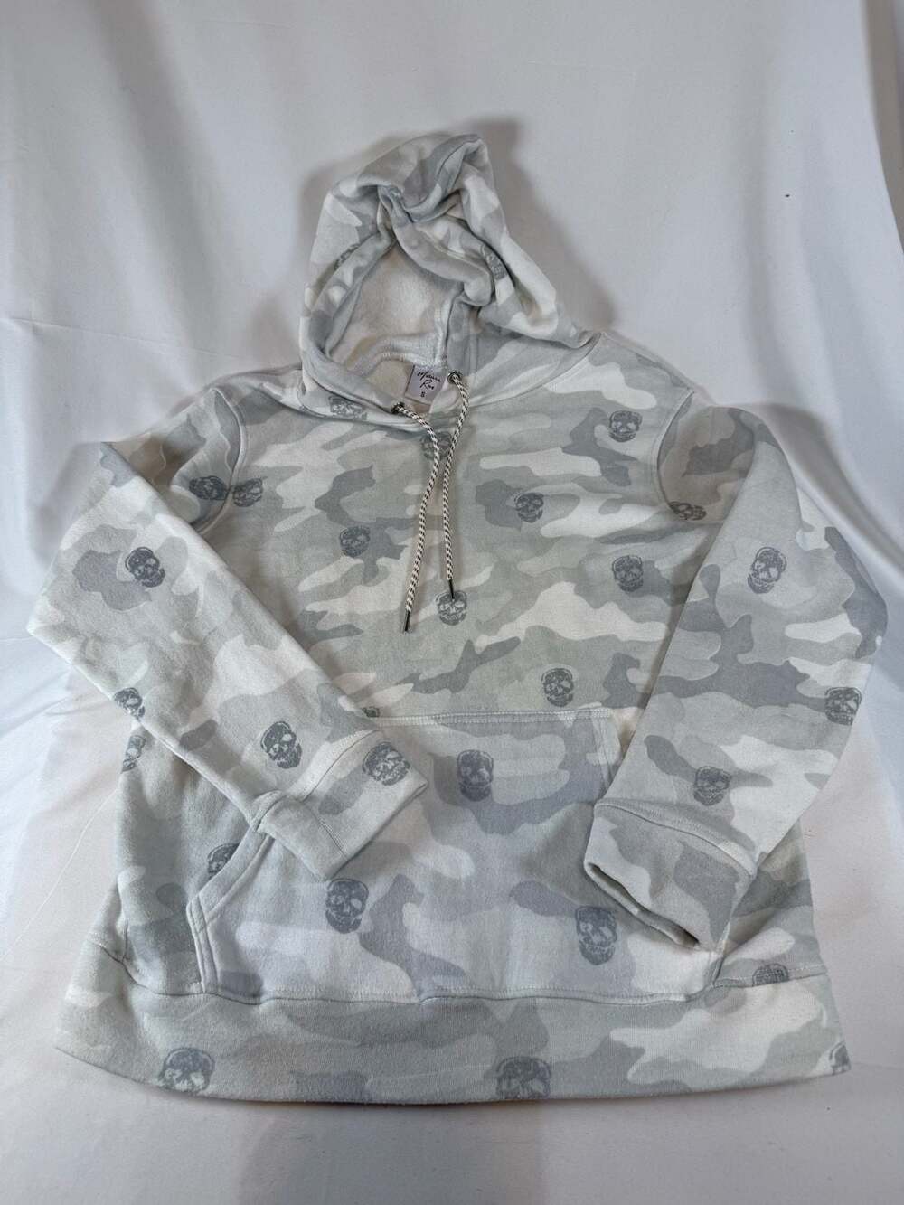 Marissa Rose Womens Hoodie Size S White Gray Camo Skull Print Witchy Emo Punk Go